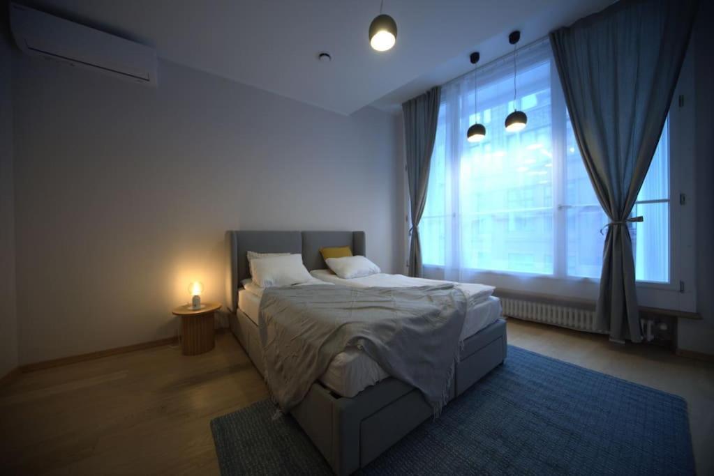3 Bedroom Apartment In The Old/T Ρίγα Εξωτερικό φωτογραφία