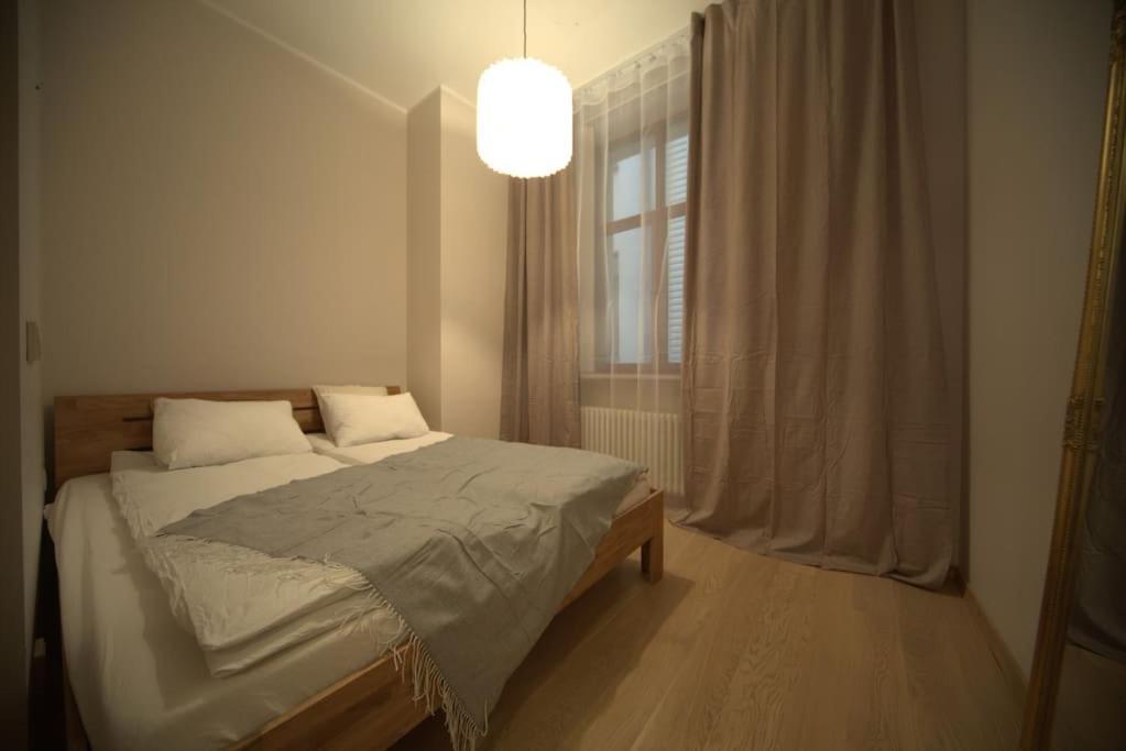 3 Bedroom Apartment In The Old/T Ρίγα Εξωτερικό φωτογραφία